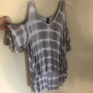 Short sleeved white and tan shirt